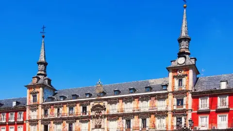 Plaza Mayor Madrid - bearfotos