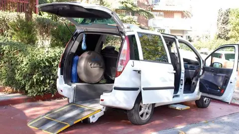 La Comunidad aprobar&aacute; ayudas para aumentar los taxis y VTC adaptados - Foto Servimedia