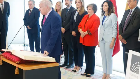 D&iacute;az Ayuso, en la toma de posesi&oacute;n de Joaqu&iacute;n Leguina - Comunidad de Madrid. Foto: D.Sinova