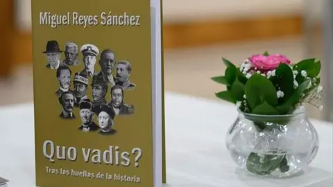 Miguel Reyes S&aacute;nchez presentaci&oacute;n libro