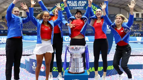 6  El equipo canadiense actual campeón de la Billie Jean King Cup