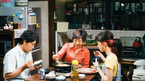 Una madre de Tokio, coescrita y dirigida por Yôji Yamada