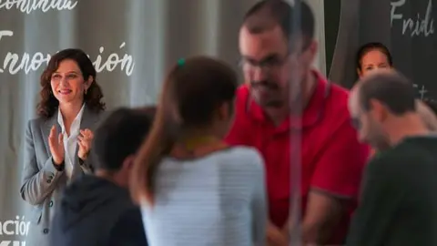 D&iacute;az Ayuso en su visita a la Fundaci&oacute;n Juan XXIII - Comunidad de Madrid