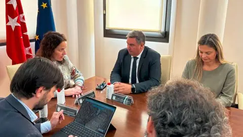 El viceconsejero de Presidencia y Administraci&oacute;n Local en San Sebasti&aacute;n de los Reyes - Foto Comunidad de Madrid