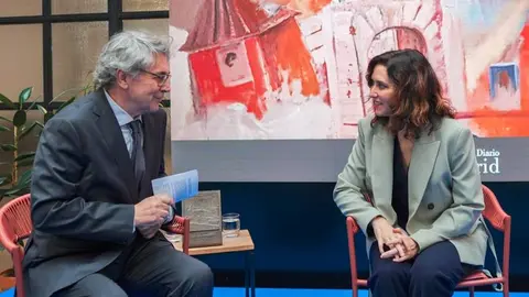 Diaz Ayuso y Andr&eacute;s Trapiello - Foto Comunidad de Madrid