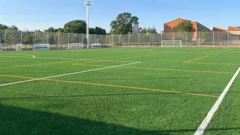 campo Distrito II La Gal en-Alcal&aacute; de Henares