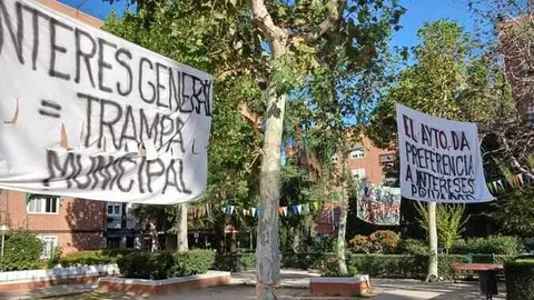 carteles y pancartas retiradas Saconia