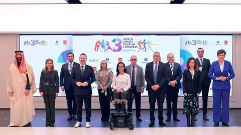 El consejero De Paco Serrano en el  III Congreso Mundial del Turismo Deportivo - Foto Comunidad de Madrid