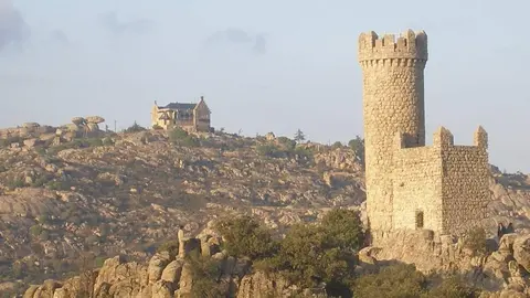 Visita guiada a la Torre de los Lodones, conocida tambi&eacute;n como la Atalaya - Torrelodones