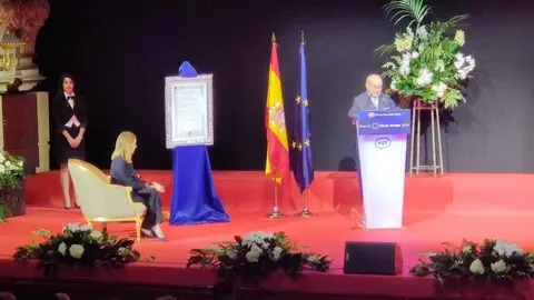 WhatsApp Image 2024-12-13 at 13.13.37