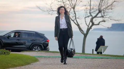 Ayuso a su llegada a la Conferencia de Presidentes | Foto de la Comunidad de Madrid