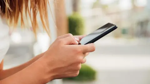 Móvil - Foto Freepik