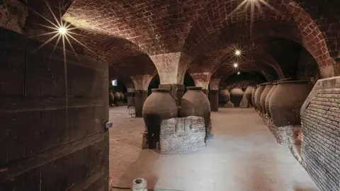 La Bodega en la Cartuja de Talamanca del Jarama - Comunidad de Madrid