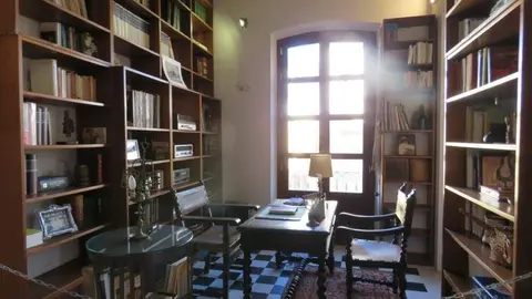 El despacho del poeta José Ángel Valente