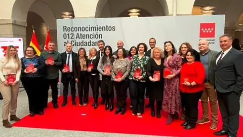 Reconocimiento a los empleados más veteranos del servicio 012 de Atención al Ciudadano - Foto Comunidad de Madrid