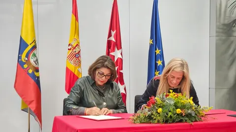 La Embajada del Ecuador y la Comunidad de Madrid firman un Protocolo pionero para la acreditación de competencias profesionales
