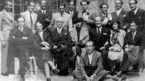 Miguel Hern&aacute;ndez,  Vicente Aleixandre y los dem&aacute;s poetas