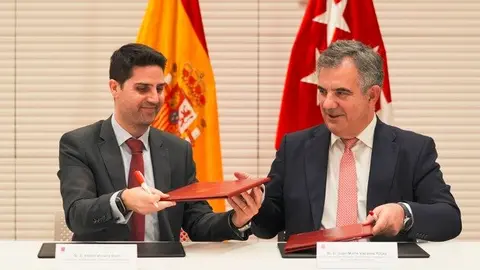Firma convenio Madrid y Murcia - Foto Comunidad de Madrid