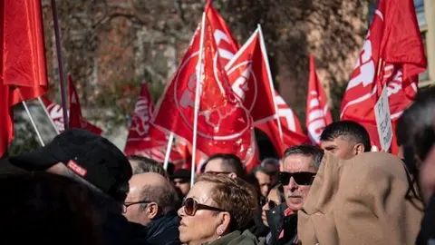 CCOO y UGT pinchan en sus manifestaciones contra el PP y piden al Gobierno medidas sociales