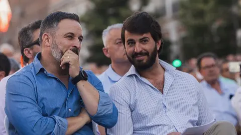 Santiago Abascal y Juan García-Gallardo en un acto de campaña en Valladolid - Foto de Vox