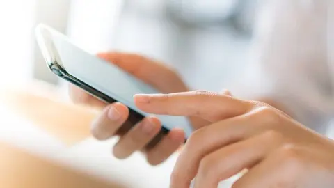 Aplicación móvil - Foto jannoon028