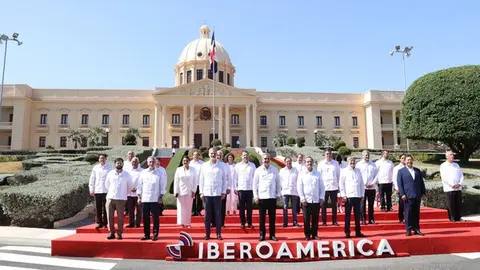 Fotografía oficial de la XXVIII Cumbre Iberoamericana de Jefes de Estado y de Gobierno en la República Dominicana 2023 | Foto de Casa Real
