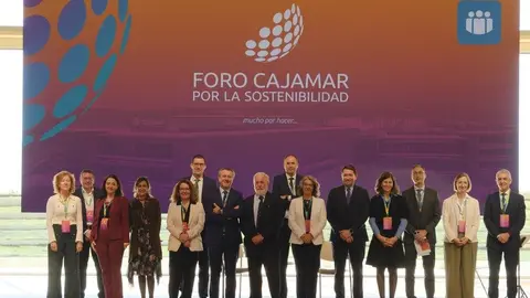 Directivos de Cajamar y principales responsables de empresas líderes y expertos en el Foro Cajamar por la Sostenibilidad