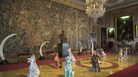 El Ayuntamiento ofrece acceso gratuito a la exposición de Joana Vasconcelos en el Palacio de Liria