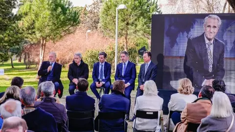 Fuencarral-El Pardo rinde homenaje a José María Carrascal dedicándole un parque