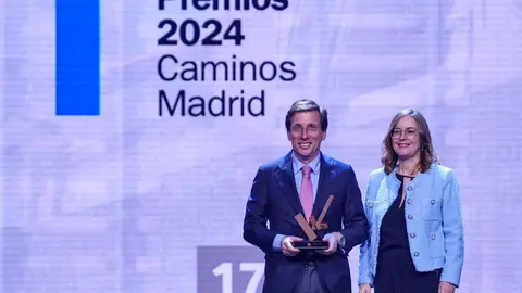 La M-30 recibe el Premio Caminos 2024 por sus 50 años de servicio público