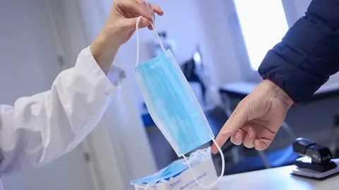 Juicio por el 'Caso Mascarillas': El gerente de Madrid Salud admite que el material no cumplía estándares europeos