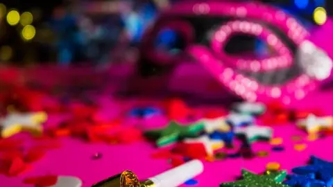 Carnaval Torrej&oacute;n de Ardoz 2025 - freepik