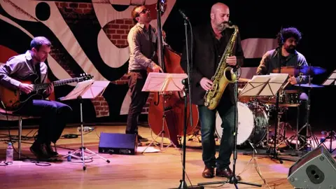 Encuentros Culturales Portugalete - Asociación Vecinal Villa Rosa