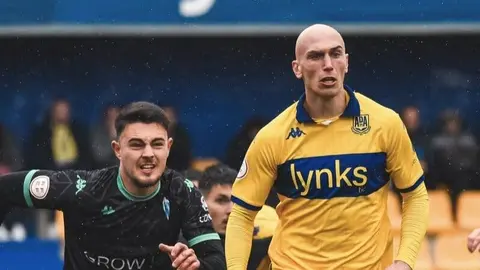 AD Alcorcón contra el Alcoyano - AD Alcorcón (X)