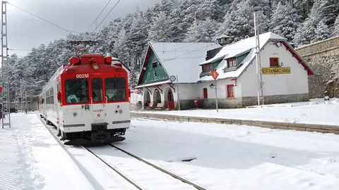 Todos los puertos de montaña de Madrid abiertos, pero se pide precaución por nieve en la calzada