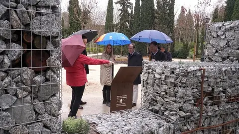Carabante, Martínez Páramo y Álvarez en su visita al itinerario verde en Ciudad Lineal- Ayuntamiento de Madrid