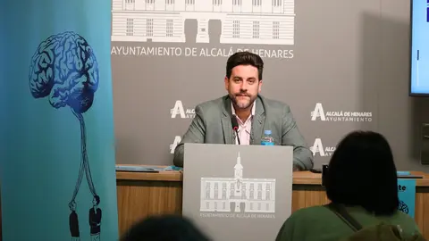 El concejal de Cultura de Alcalá de Henares, Santiago Alonso