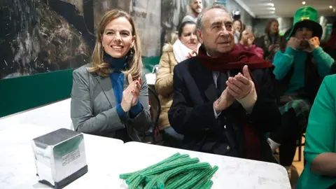 La concejala delegada de Turismo, Almudena Maíllo, durante la celebración del Día de San Patricio en la chocolatería San Ginés - Foto Ayuntamiento de Madrid