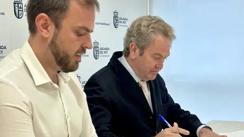 PP y Vox formalizan un pacto de Gobierno en Arganda del Rey y reestructuran áreas clave del Ayuntamiento - Ayuntamiento de Arganda