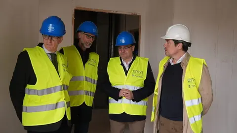 González con técnicos municipales