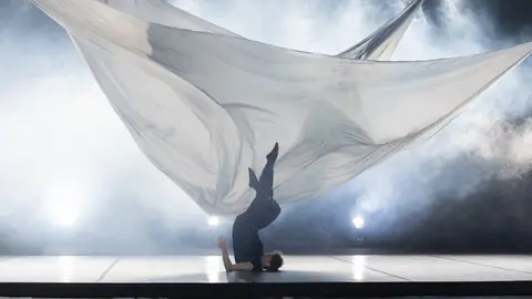 ARACALADANZA-LOOP-®Pedro-Arnay-1954- Ayuntamiento de Madrid