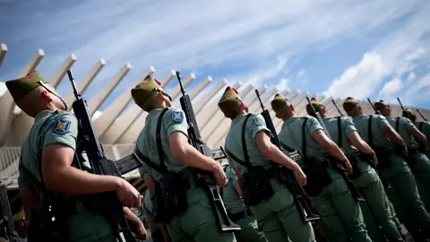 Almeida asiste al tradicional desembarco de la Legión en Málaga - Ayuntamiento de Madrid