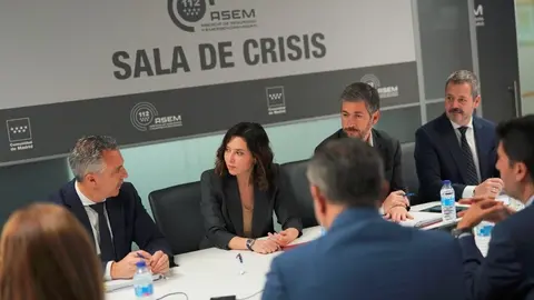 Díaz Ayuso, esta mañana en la sede de la Agencia de Seguridad y Emergencias ASEM 112 - Foto Comunidad de Madrid
