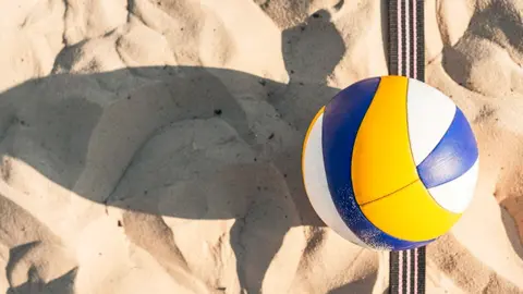 Vóley playa - Freepik