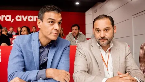 Pedro Sánchez y Jose Luis Ábalos - PSOE