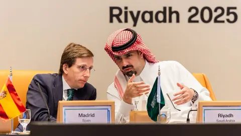 Martínez-Almeida, en la sesión de clausura del I Foro de Diálogo de Ciudades Árabe-Europeas - Foto Ayuntamiento de Madrid
