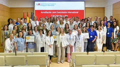 Entrega Certificado Joint Comission hospitalización a domicilio 2025 Gregorio Marañón - Foto Comunidad de Madrid