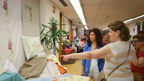 Alcalá de Henares celebra la creatividad y el talento de mayores y jóvenes con exposiciones y teatro