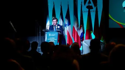 José Luis Martínez-Almeida en la inauguración de la Cumbre Iberoamericana del ICAM (1) (1)