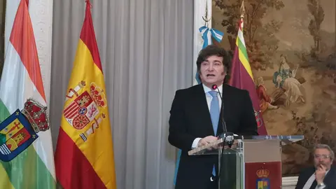 Javier Milei en el Centro Riojano en  Madrid - Juan Antonio Mardomingo